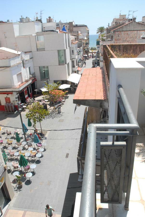 Apartamento Montroig 3 Atico Sitges Kültér fotó